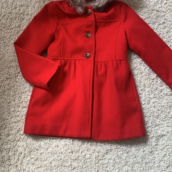 Crazy 8 elegant red faux fur hood pea coat size 5-6y winter fall pockets - Picture 3 of 7